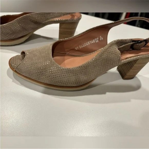 Mephisto tan sling back open toe stacked block heel metallic dots womens 8 1/2 - Picture 4 of 14